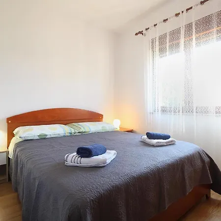 Apartment Fuer 4 Personen Ca 46 Qm In Pula, Istrien Istrische Riviera